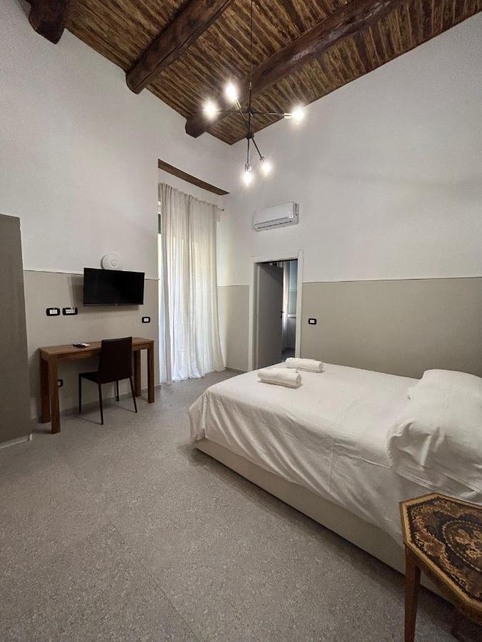 La Suite Del Centro Storico Napels Buitenkant foto