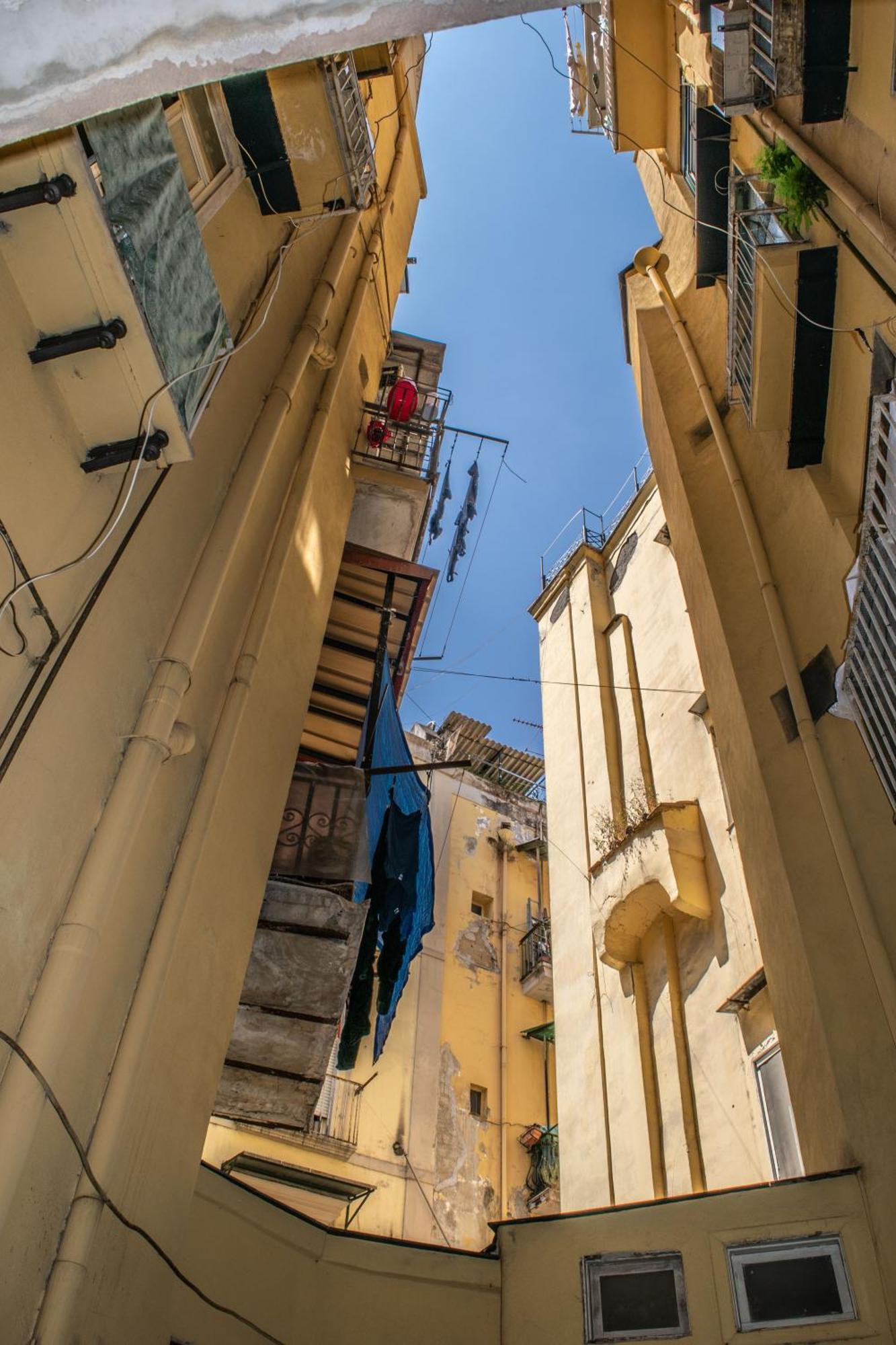 La Suite Del Centro Storico Napels Buitenkant foto