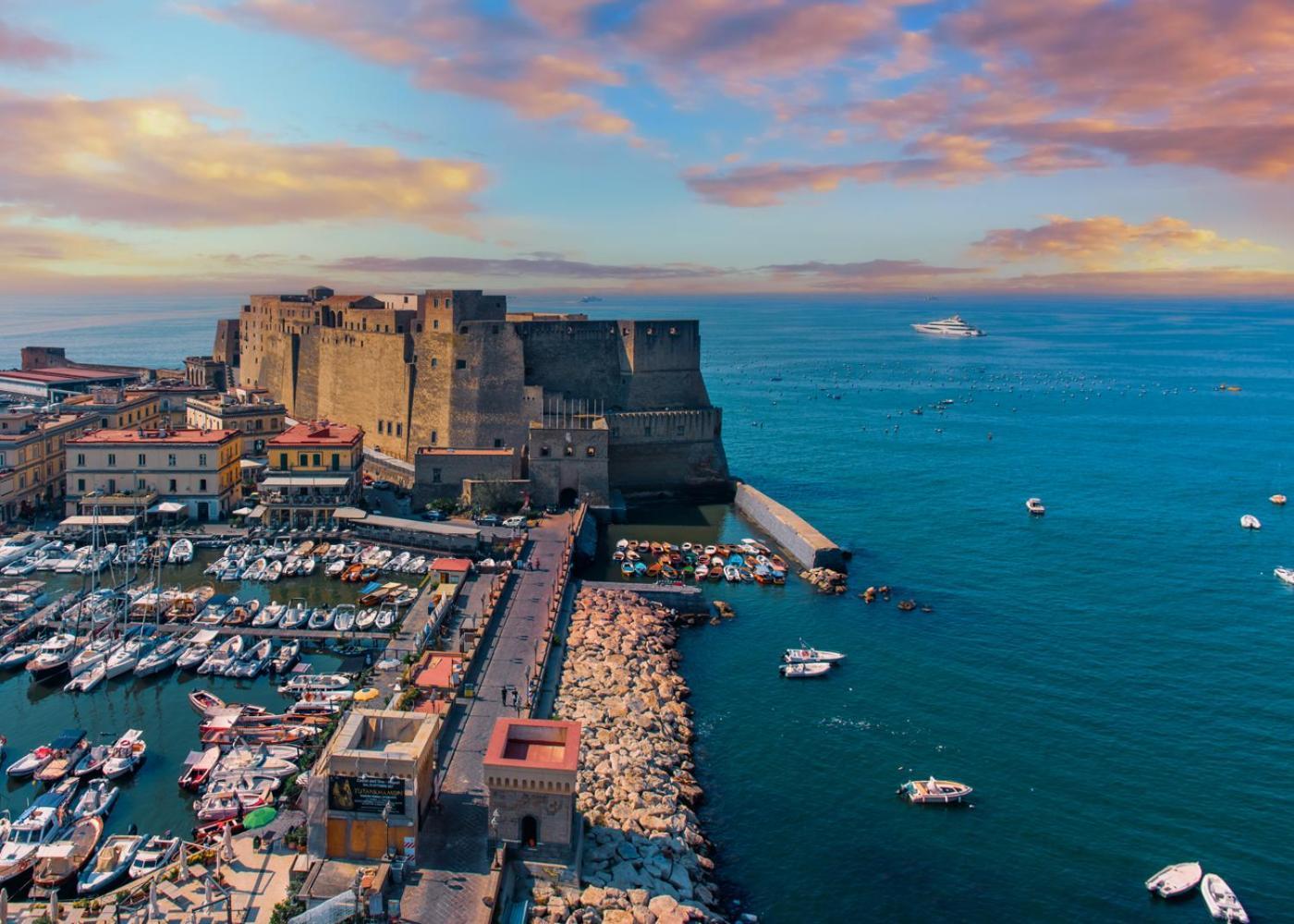 La Suite Del Centro Storico Napels Buitenkant foto